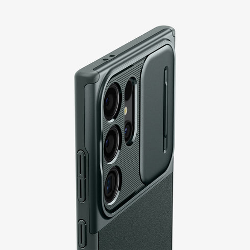 ACS07313 - Galaxy S24 Ultra Case Optik Armor in Black showing the back